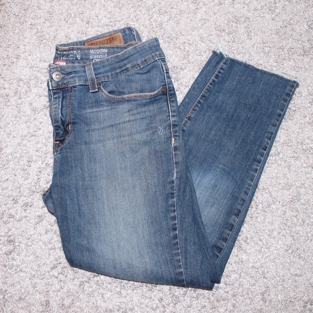 Denizen Modern Straight Crop Jeans